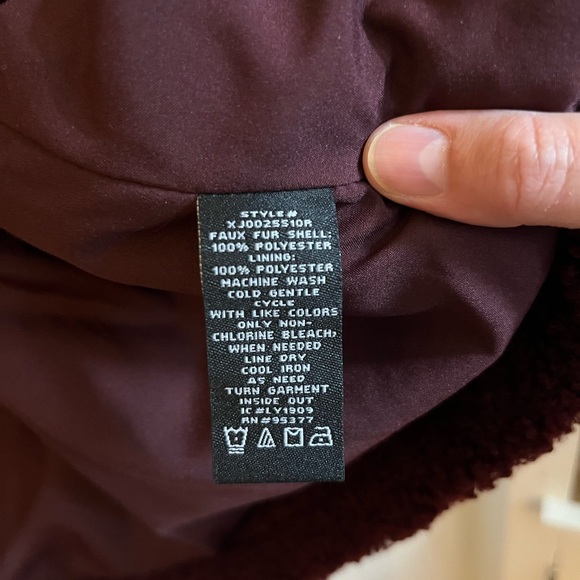 NWOT Sanctuary Burgundy Teddy Coat, M - Picture 4 of 6